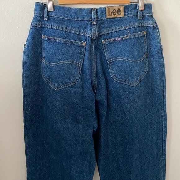 Vintage LEE High Waisted Tapered Leg Mom Fit jeans - Picture 4 of 5